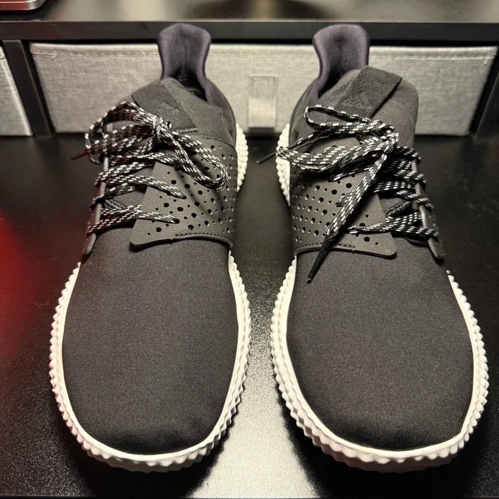 (Men’s 11.5) Adidas 24/7 Trainer Black/White running Shoes - Picture 3 of 5